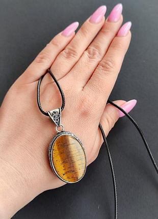 Підвісок тигрове око. підвіс з тигровим оком. кулон тигрове око овал. індія.