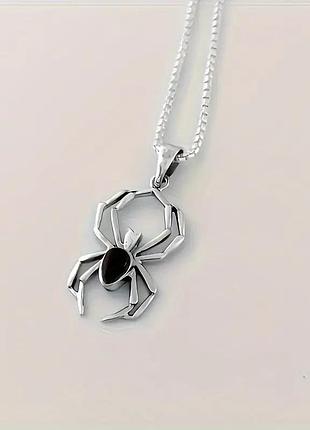 Невеличка підвіска павук на ланцюжку