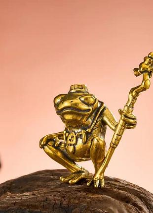 Фигурка из латуни "жаба-король" арт. 07363