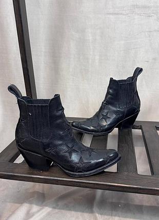 Ковбойские ботильоны old gringo со звездами