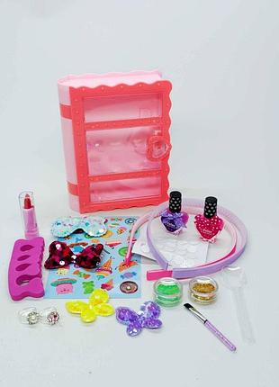 Набор косметики "pretty the girl" в шкатулке l5301
