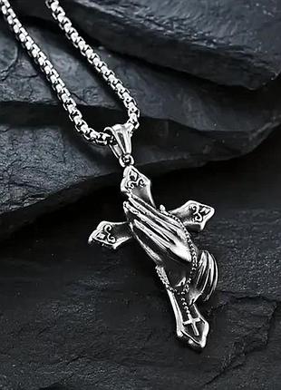 Сріблястий ланцюжок з оригінальною підвіскою