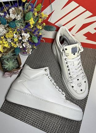 Оригинальные кроссовки высокие кожа mcm