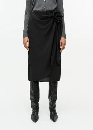 Спідниця міді arket з трояндою, спідниця в стилі marga butrón