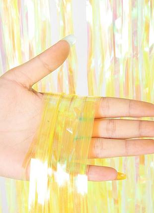 Дождик для фотозоны 1 м на 1 м перламутрово-желтый