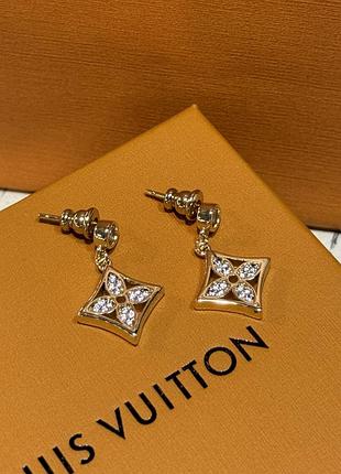 Сережки луї вюїтон у позолоті з розсипом цирконію у формі ромба (можна набір із підвіскою)