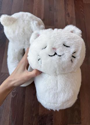 Домашние тапочки котики белые, тапки для дома