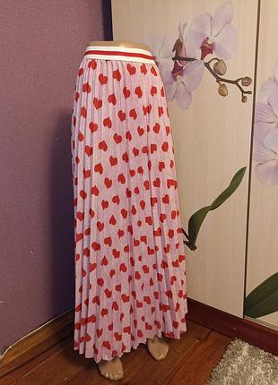 Фирменная юбочка в идеале!!!