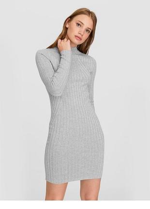 Сукня облягаюча в рубчик