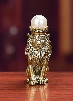 Фигурка "король-лев" из латуни с ими. жемчуга арт. 07800