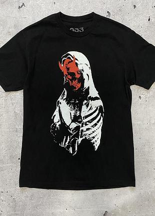 Футболка half evil