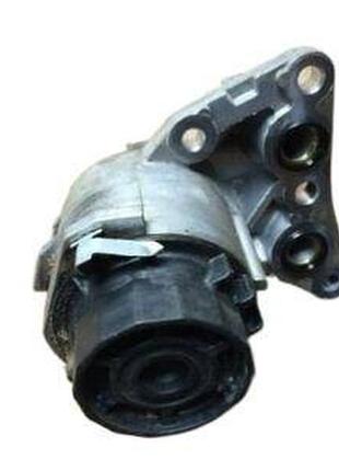 Корпус масляного фильтра 2zr-fxe toyota prius 30 10-15, 1560937040