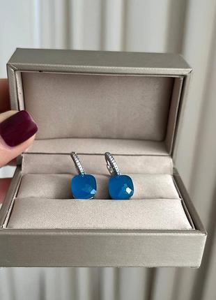 Сережки помелато срібло та позолота/сережки із синім каменем