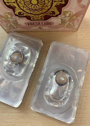 Цветные линзы золотые с черным без диоптрий — срок ношения до 1 года | декоративные линзы для глаз |