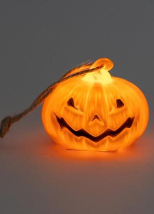 Світлодіодна свічка з підвіскою гарбуз 5 см 19242-007