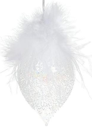 Игрушка с декоративными перьями