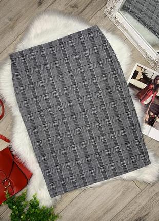 Облегающая юбка в стильную клетку