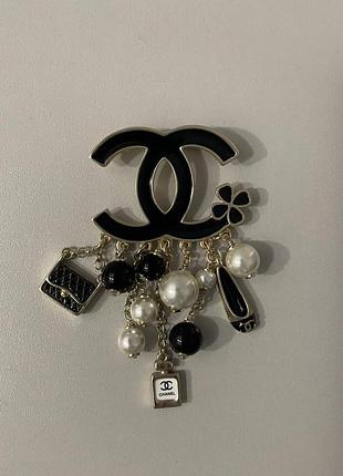 Шанель брошка з підвісками позолота 18 к/чорна брошка з перлами
