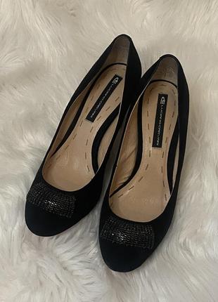 Замшевые туфли