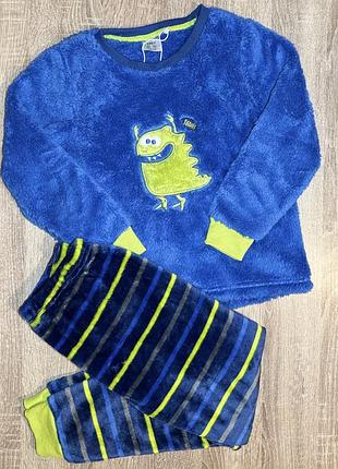 Тепла махрова (плюшева) піжама на хлопчика 7-8 років на зріст 122-128 німеччина aldi lily&dan