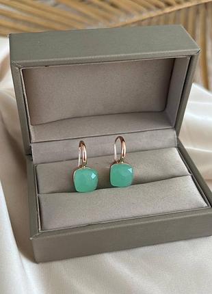 Сережки помелато рожеве золото/сережки із зеленим кристалом