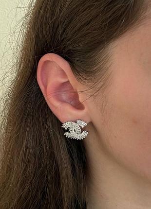 Серьги шанель цирконы посеребрение / серьги пусеты маленькие
