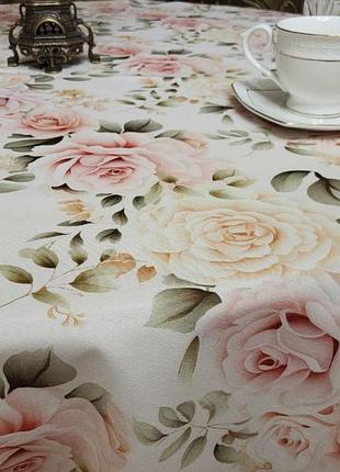 Скатертина чайна троянда (110/140 см)