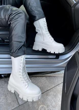 Женские ботинки prada high boot white