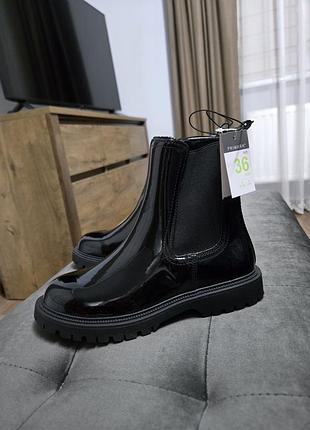 Нові ботінки primark