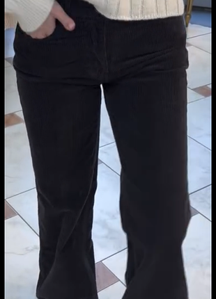 Вельветовые брюки женские производства италия шоколадного цвета. размер м (украинский 48)