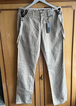 Штани з підтяжками