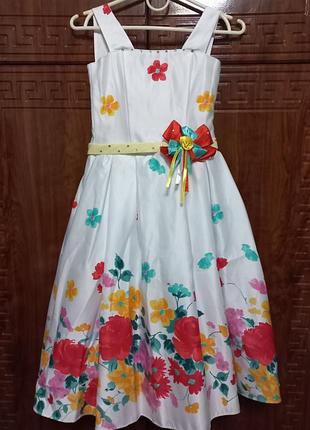 Ошатна дитяча атласна сукня "батік+" на 6-9 років