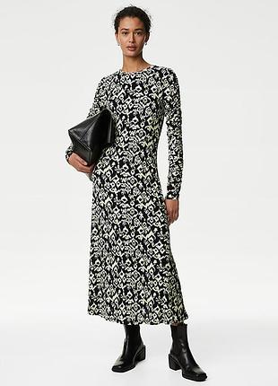 Фантастическое новое миди платье по фигуре