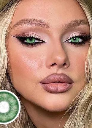 Ярко-зеленые цветные контактные линзы для глаз, отличное перекрытие своего цвета + контейнер для хранения.