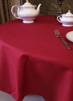 Скатертина бордо, овал (овал 140/180 см)
