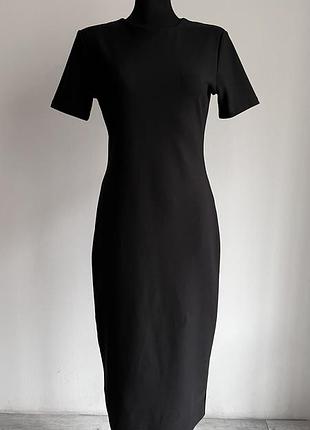 Маленьке чорне плаття zara