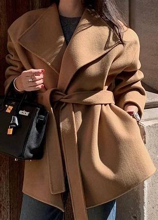 Супер стильне , елегантне пальто