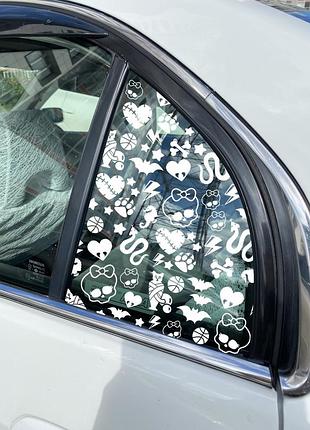 Наклейка на авто / мото / стекло / кузов " на боковое стекло - хэллоуин - монстр хай " 2шт любой цвет