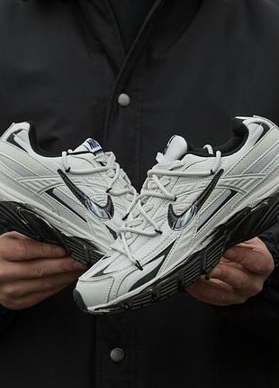 Кросівки nike initiator 6