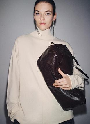 Трикотажний светр zara молочний светр оверсайз вільний светр білий кремовий светр з горловиною мінімалістичний светр без нічого