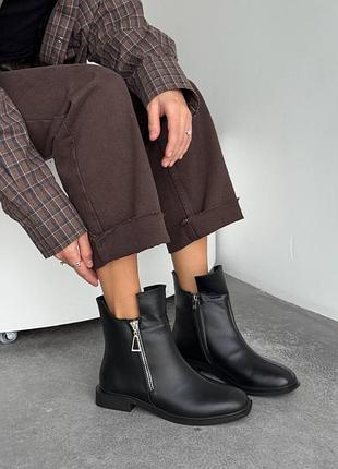 Зимние ботинки женские черные кожа мех 11306