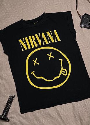 Футболка нірва