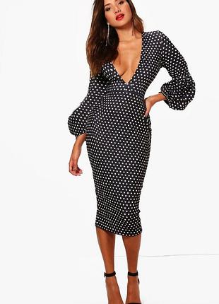 Распродажа платье boohoo миди горошек с вырезом