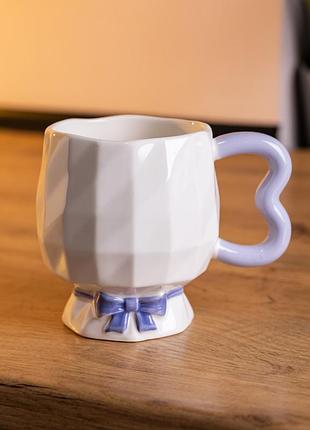 Чашка фарфоровая на ножке 400 (мл) оригинальная кружка на подарок чашка для чая и кофе сиреневый fm-39a