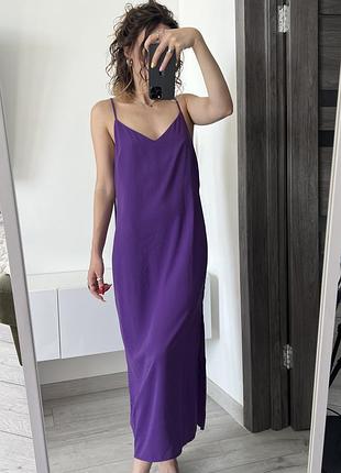 Сиреневое платье фиолетовое пурпурное платье комбинация на бретелях