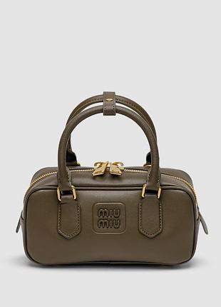 Жіноча сумка miu miu arcadie шкіряна хакі 21 х 10.5 х 7 см