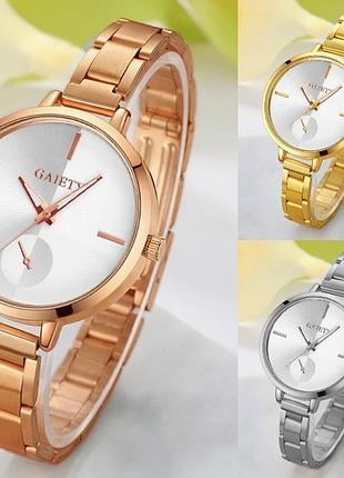 Наручные женские часы браслет