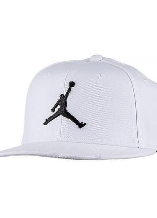 Бейсболка jordan u pro cap s fb jumpman fv5296-100