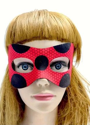 Детская маска в горошек карнавальная one size красно-черный