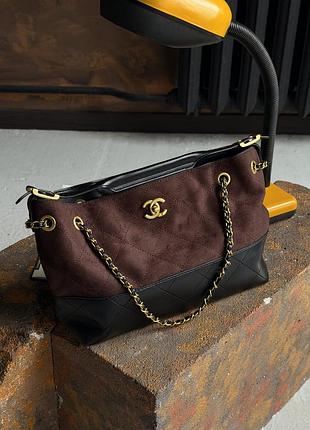 Жіноча сумка тоут chanel metiers d'art bag шоколадний на плечі шанель